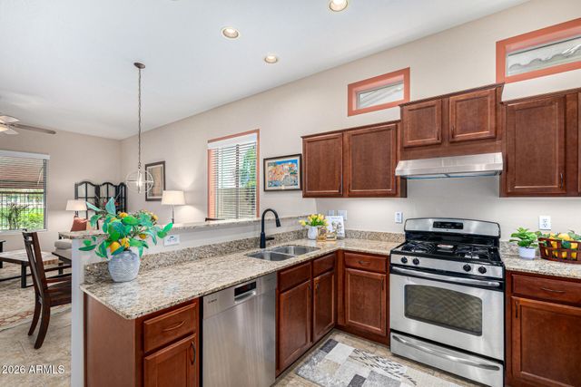 6202 E MCKELLIPS Road 297, Mesa, AZ 85215