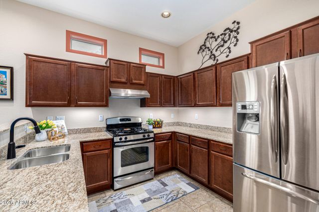 6202 E MCKELLIPS Road 297, Mesa, AZ 85215