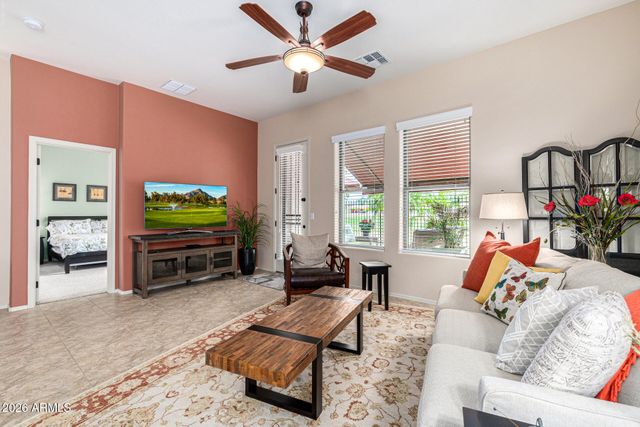 6202 E MCKELLIPS Road 297, Mesa, AZ 85215