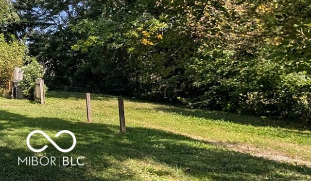 1124 E Perry Street, Indianapolis, IN 46227