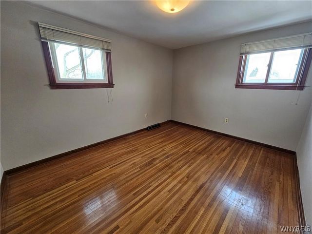 82 Dartwood- Upper Unit Drive, Cheektowaga, NY 14227