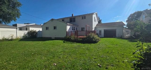 82 Dartwood- Upper Unit Drive, Cheektowaga, NY 14227