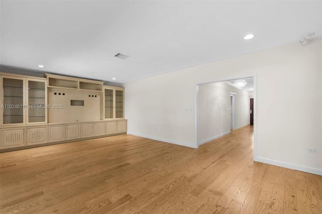 911 Andres Ave, Coral Gables, FL 33134