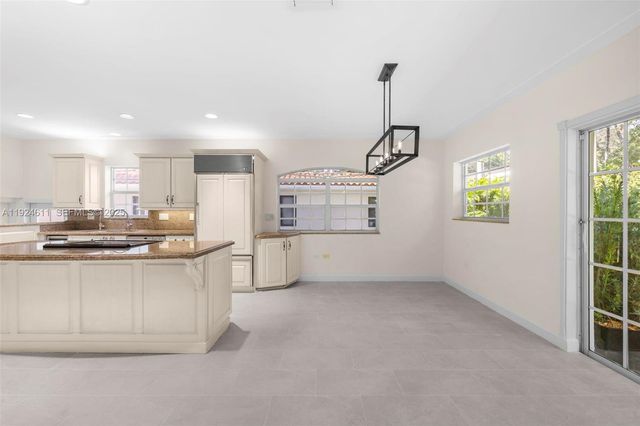 911 Andres Ave, Coral Gables, FL 33134