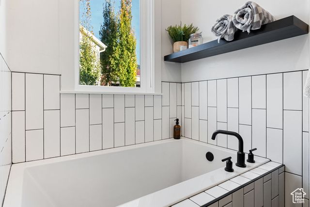 8 E 400 N, Millville, UT 84326