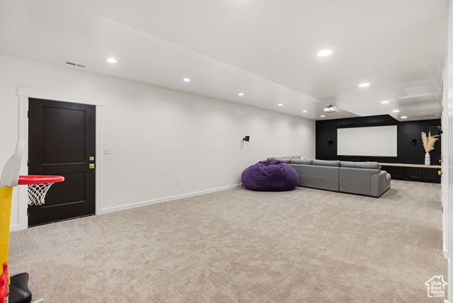 8 E 400 N, Millville, UT 84326