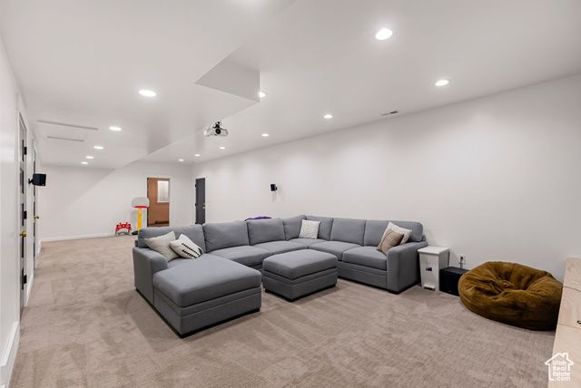 8 E 400 N, Millville, UT 84326