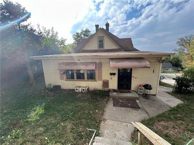 302 Harvard Street, St Joseph, MO 64504