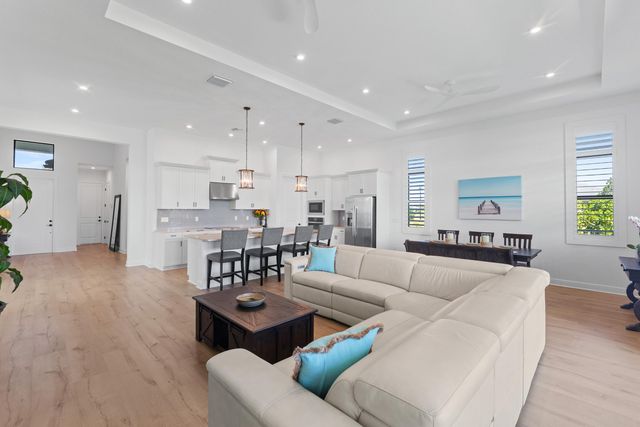 8431 SW Cantante Way, Port St. Lucie, Port St Lucie, FL 34987