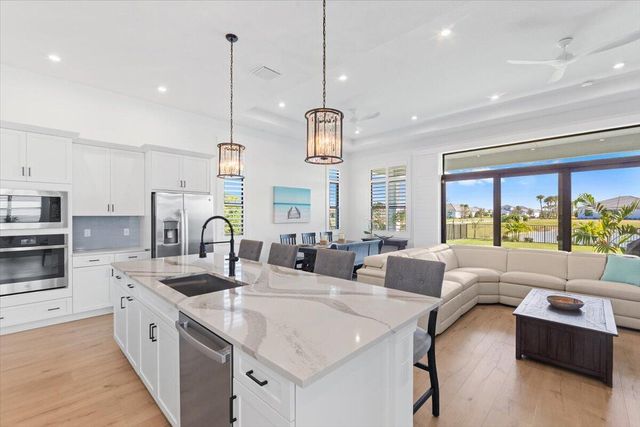 8431 SW Cantante Way, Port St. Lucie, Port St Lucie, FL 34987