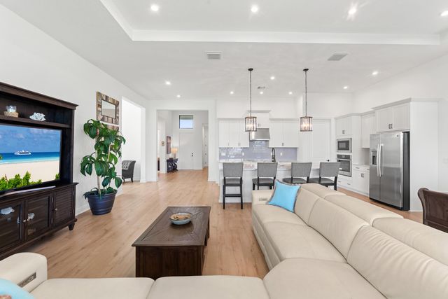 8431 SW Cantante Way, Port St. Lucie, Port St Lucie, FL 34987