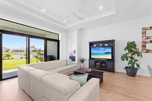 8431 SW Cantante Way, Port St. Lucie, Port St Lucie, FL 34987