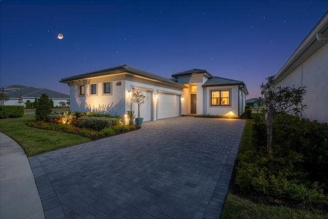 8431 SW Cantante Way, Port St. Lucie, Port St Lucie, FL 34987