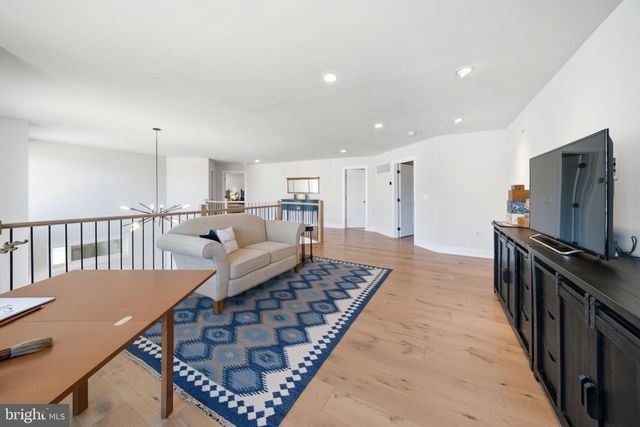 206 REID WAY, West Chester, PA 19382