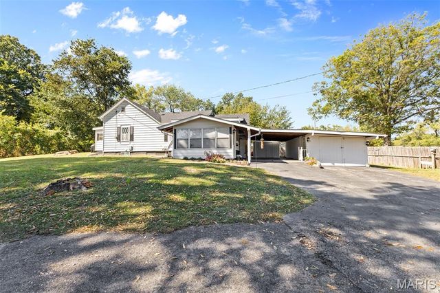 407 Edwards Street, Festus, MO 63028