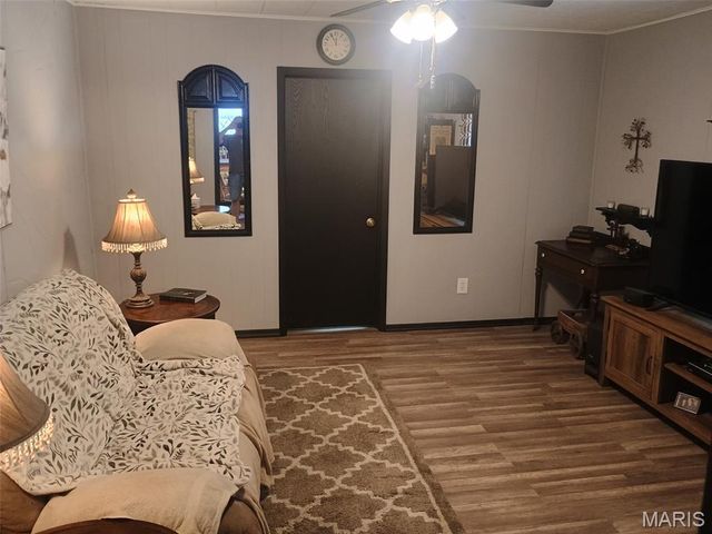 407 Edwards Street, Festus, MO 63028