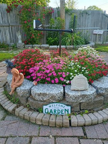 407 Edwards Street, Festus, MO 63028