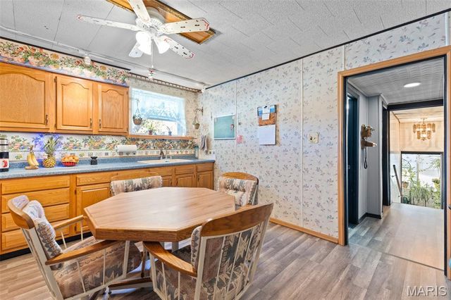 407 Edwards Street, Festus, MO 63028