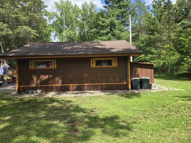 1879 Lakeview Drive, Friendship, WI 53934
