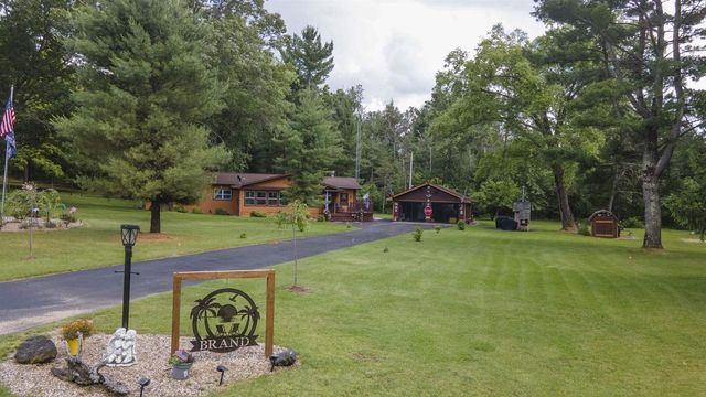 1879 Lakeview Drive, Friendship, WI 53934