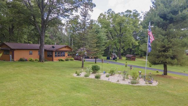 1879 Lakeview Drive, Friendship, WI 53934