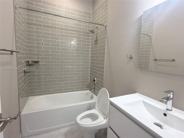 612 NE 12th Avenue 612, Fort Lauderdale, FL 33304