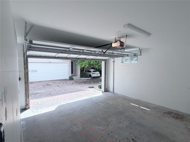 612 NE 12th Avenue 612, Fort Lauderdale, FL 33304