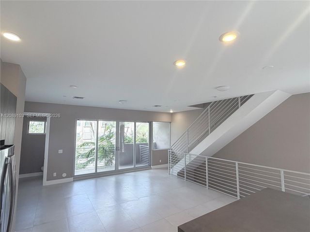 612 NE 12th Avenue 612, Fort Lauderdale, FL 33304