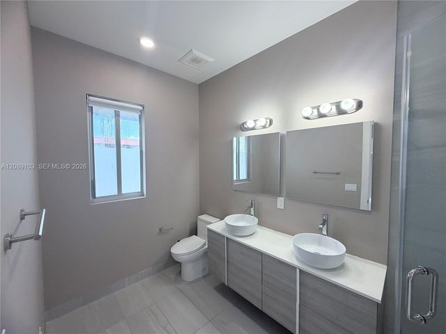 612 NE 12th Avenue 612, Fort Lauderdale, FL 33304