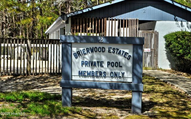 10 Queens Grant Circle SW, Shallotte, NC 28470