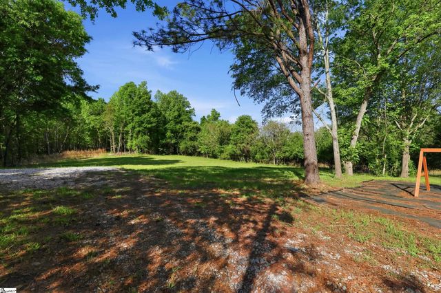 3736 Cowpens Pacolet Road, Spartanburg, SC 29307