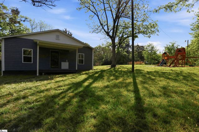 3736 Cowpens Pacolet Road, Spartanburg, SC 29307