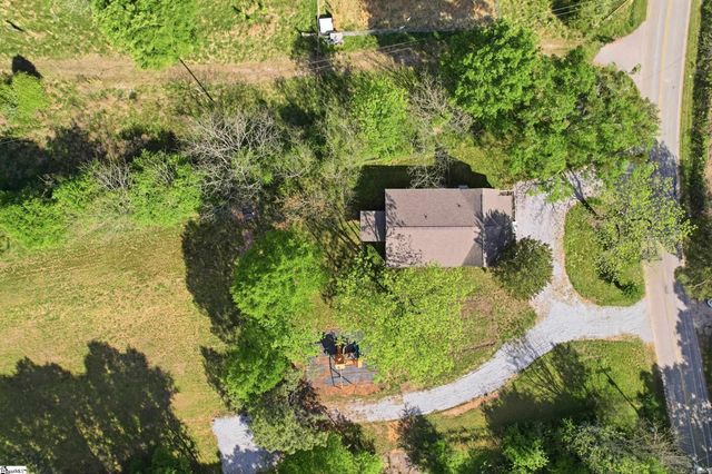 3736 Cowpens Pacolet Road, Spartanburg, SC 29307