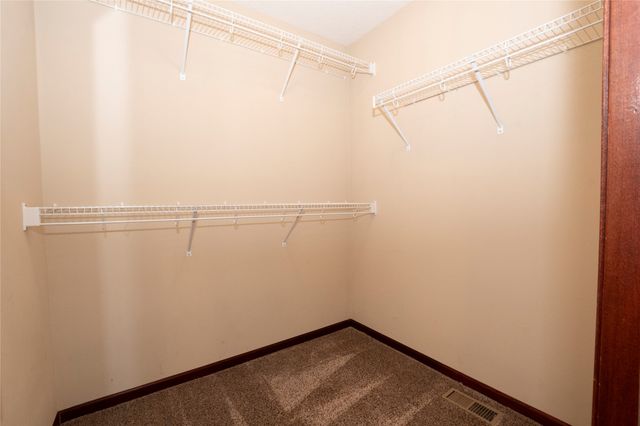 2315 Maplewood Drive, Granger, IA 50109