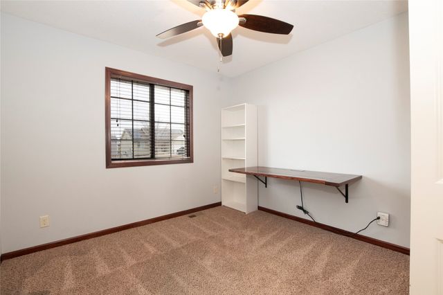 2315 Maplewood Drive, Granger, IA 50109