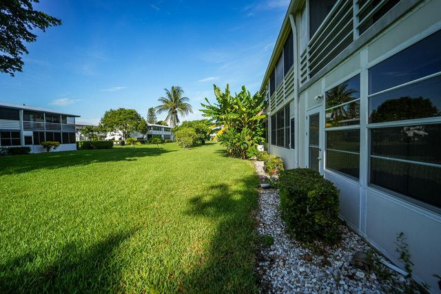 132 CAMBRIDGE F 132, West Palm Beach, FL 33417