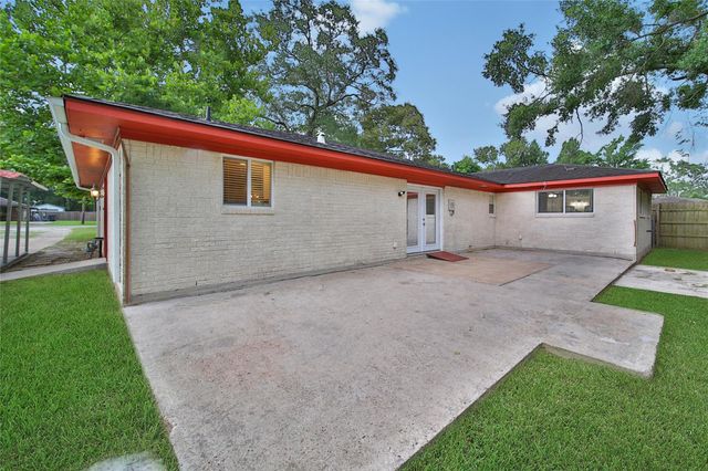 24260 Kelly Street, Porter, TX 77365