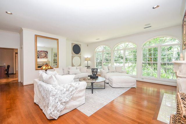 11819 Primwood Drive, Houston, TX 77070