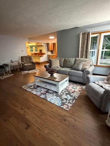 12215 Leonard Road, Nunica, MI 49448