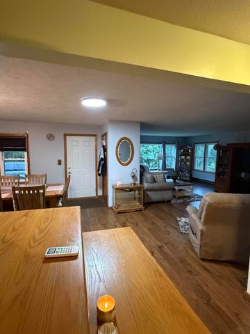 12215 Leonard Road, Nunica, MI 49448