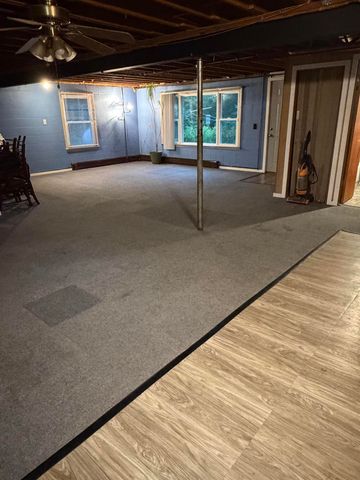 12215 Leonard Road, Nunica, MI 49448