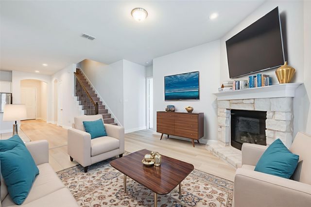 1605 Alton Way, Aubrey, TX 76227