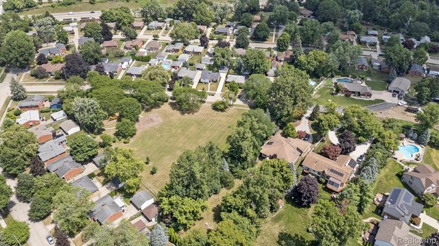 41855 Brentwood Drive, Plymouth, MI 48170