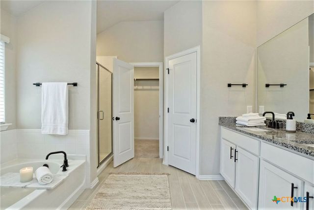 132 Periwinkle Lane, Bastrop, TX 78602