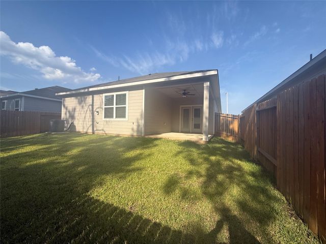15415 Maple Terrace Drive, Conroe, TX 77303