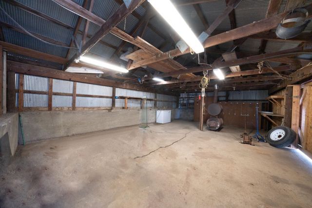 6130 E Idlewild Cir, Derby, KS 67037