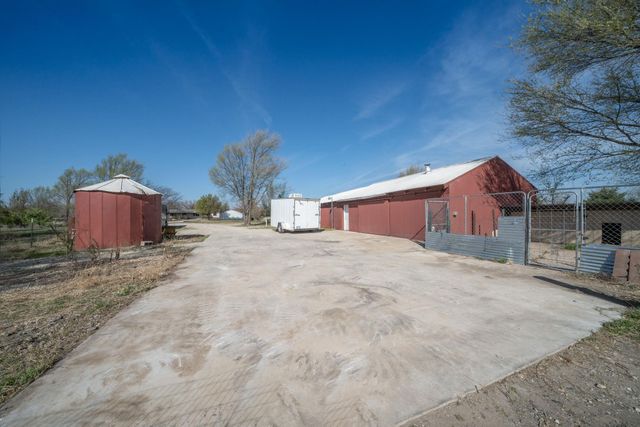 6130 E Idlewild Cir, Derby, KS 67037