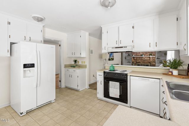 324 Woodhaven Road, Chapel Hill, NC 27514