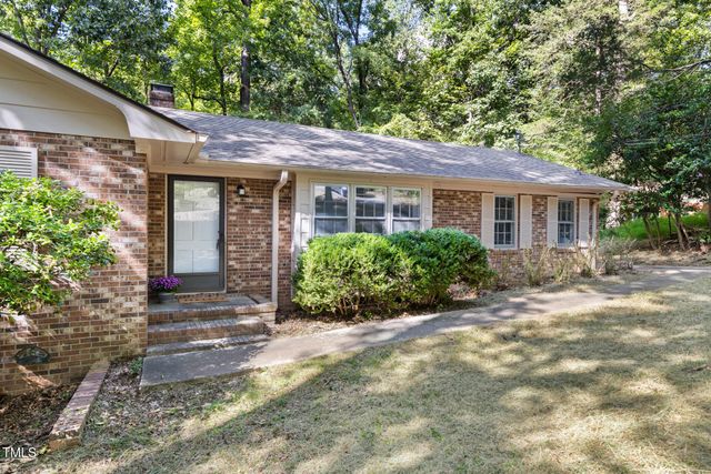 324 Woodhaven Road, Chapel Hill, NC 27514