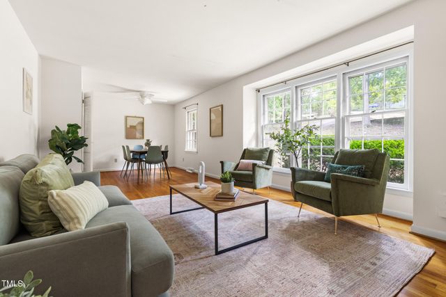 324 Woodhaven Road, Chapel Hill, NC 27514